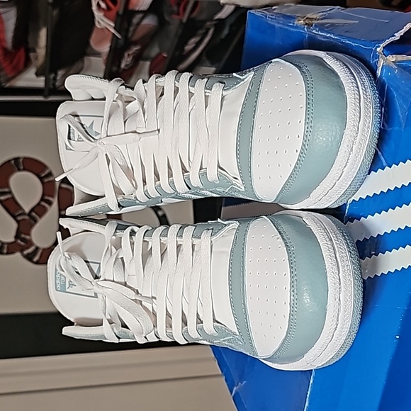 New Adidas Originals Top Ten High Top (Light Blue/White) in men's size 13 - Picture 5 of 7